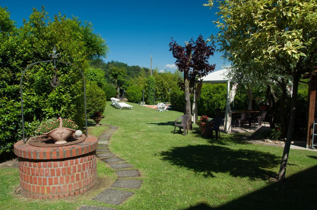 Casa Del Merlo SantʼAndrea di Compito Extérieur photo